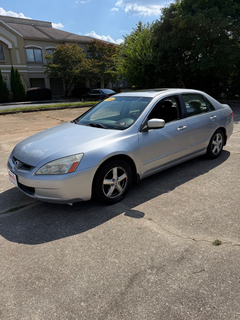 2004 Honda Accord EX 5AT's photo